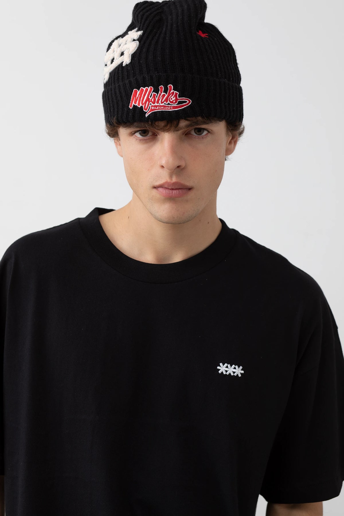 DAILY *** BLACK