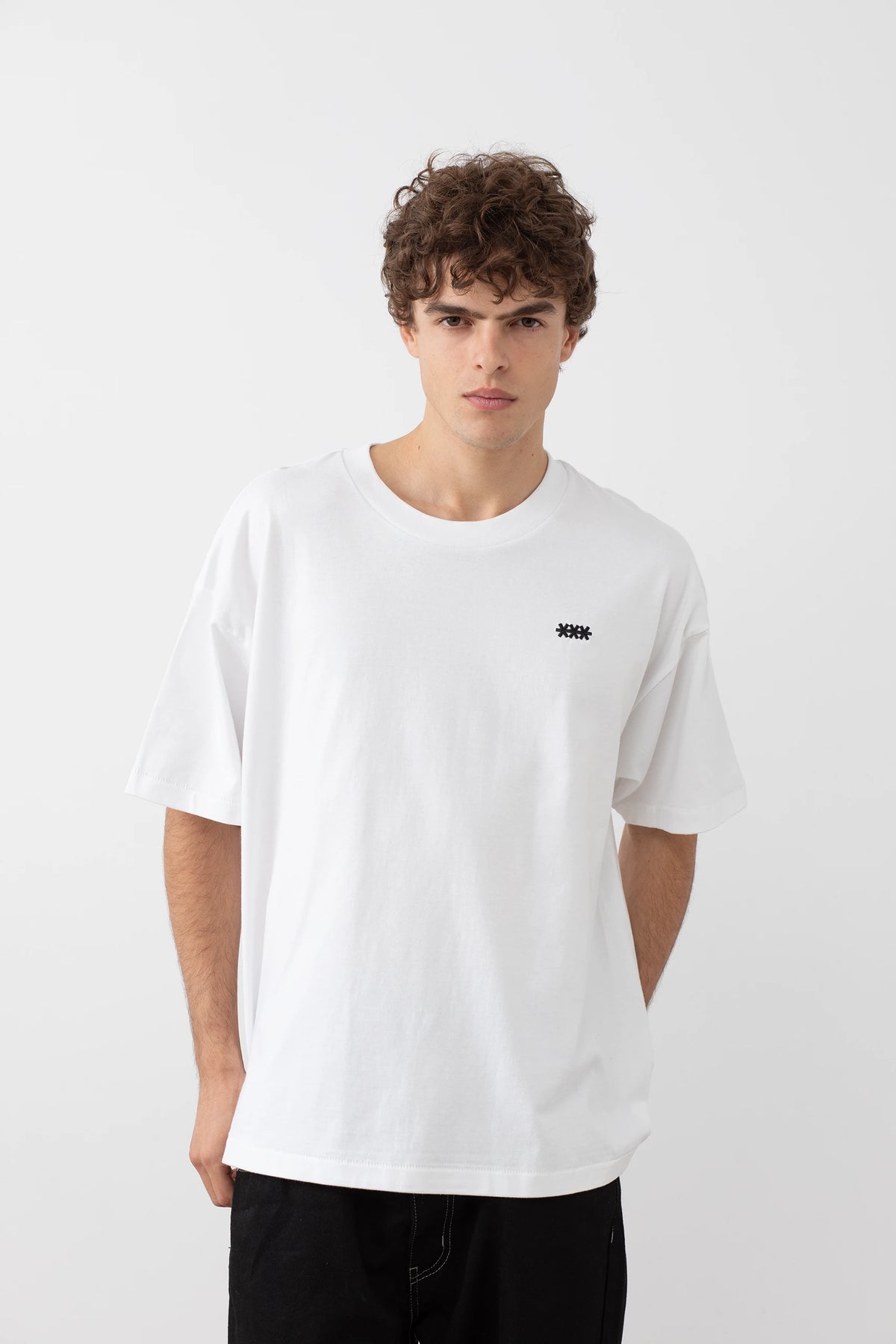 DAILY *** WHITE