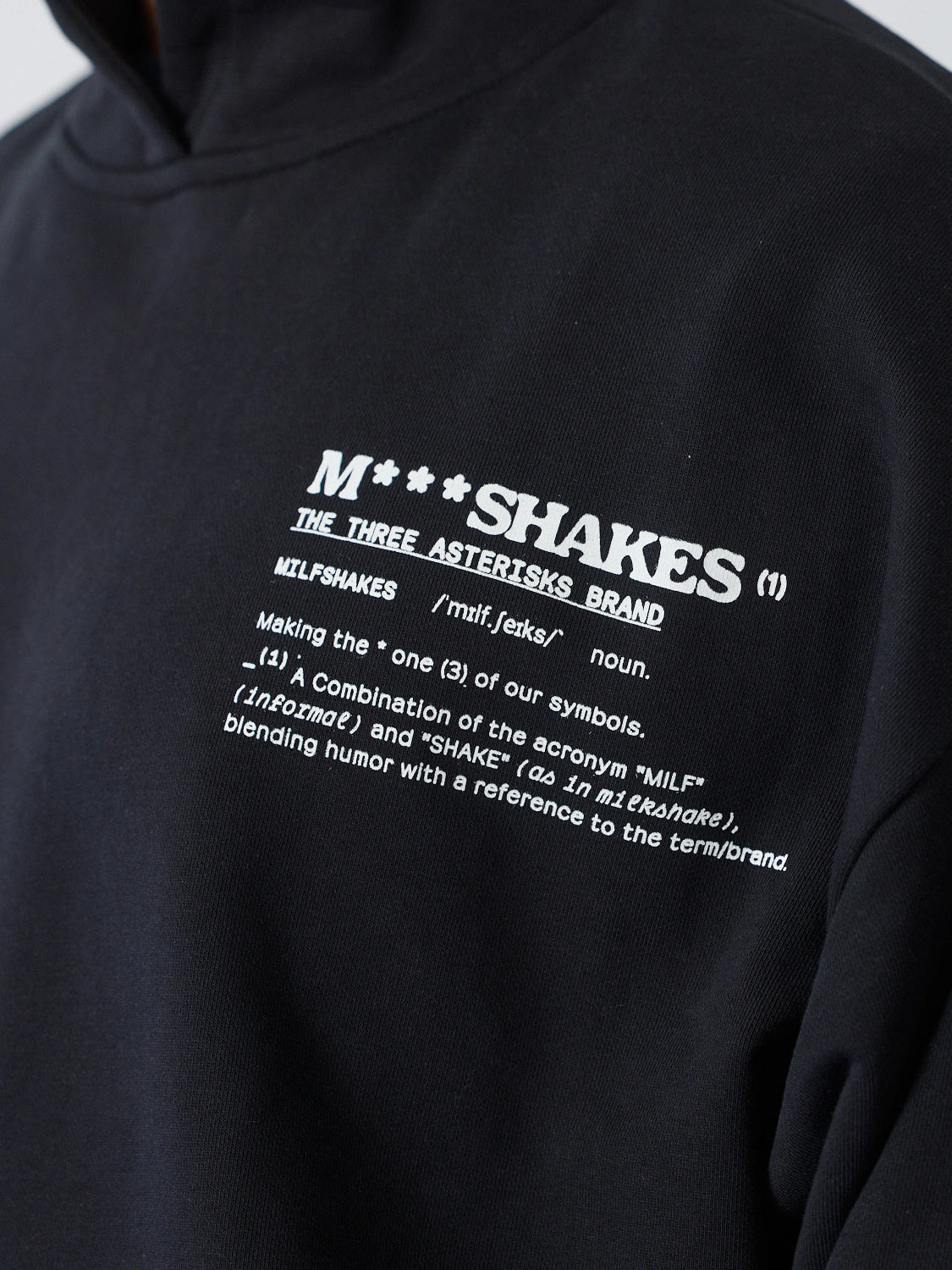 *** HOODIE BLACK