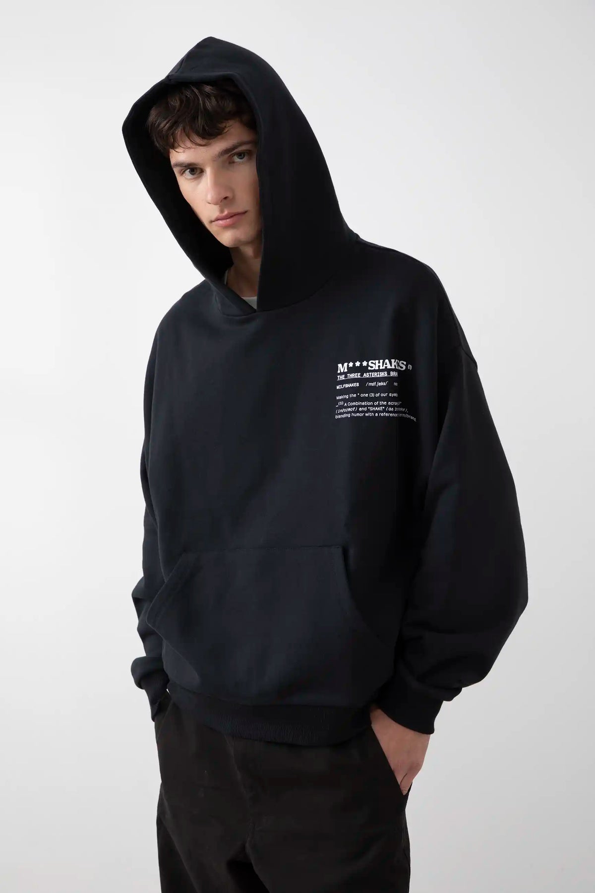 *** HOODIE BLACK