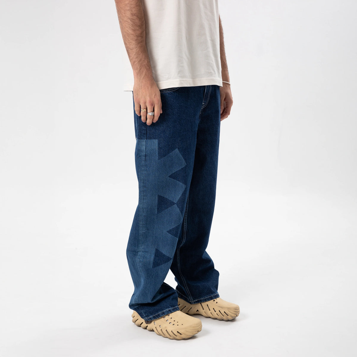 BIG ASTERISKS DENIM